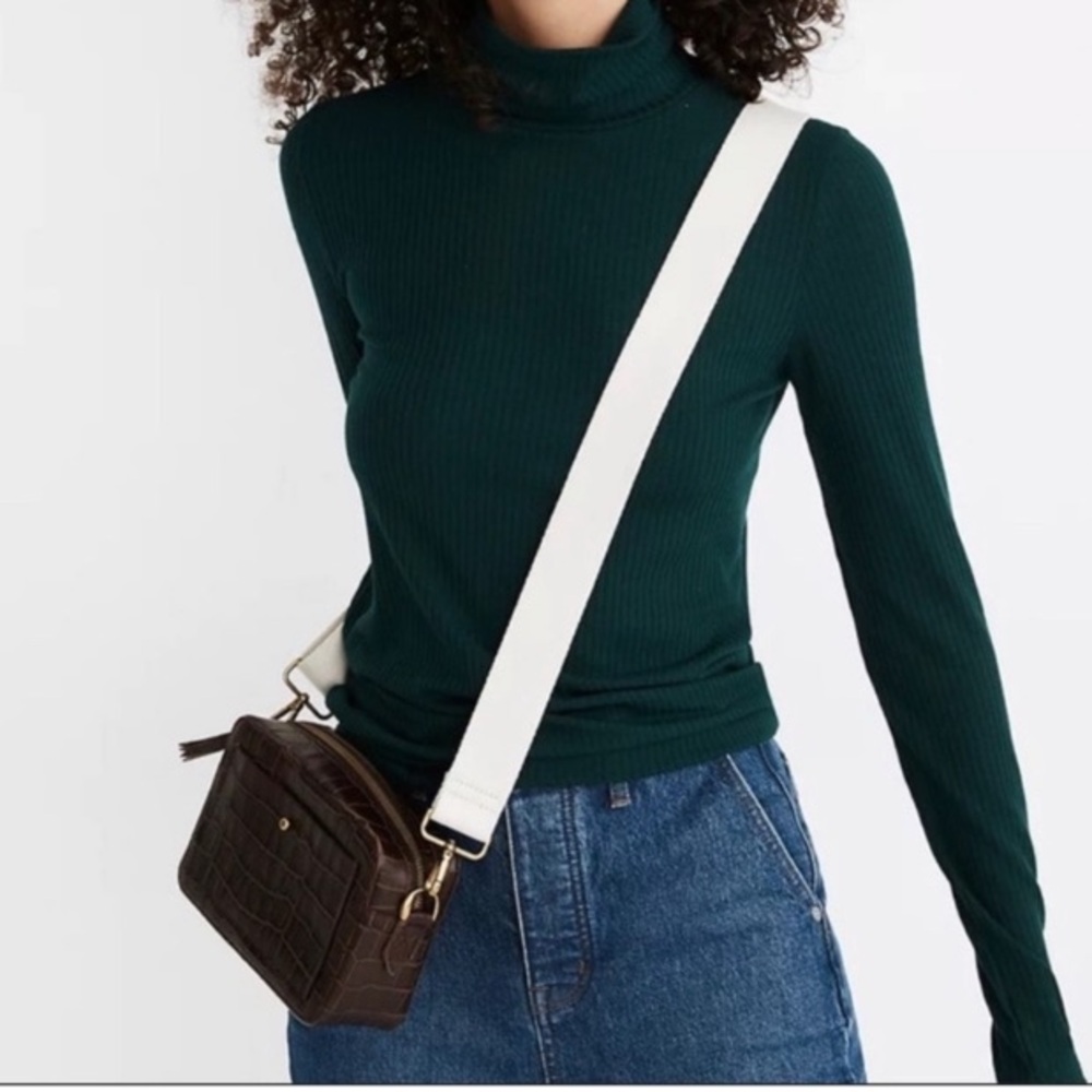 Madewell Green Ribbed Turtleneck #AE028- Small